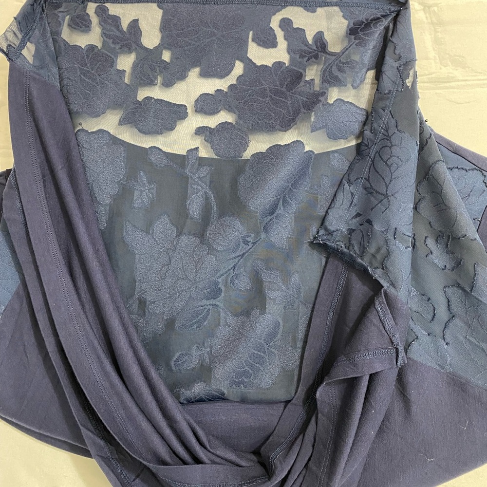 Navy Blue Work Top - Picture 7 of 9